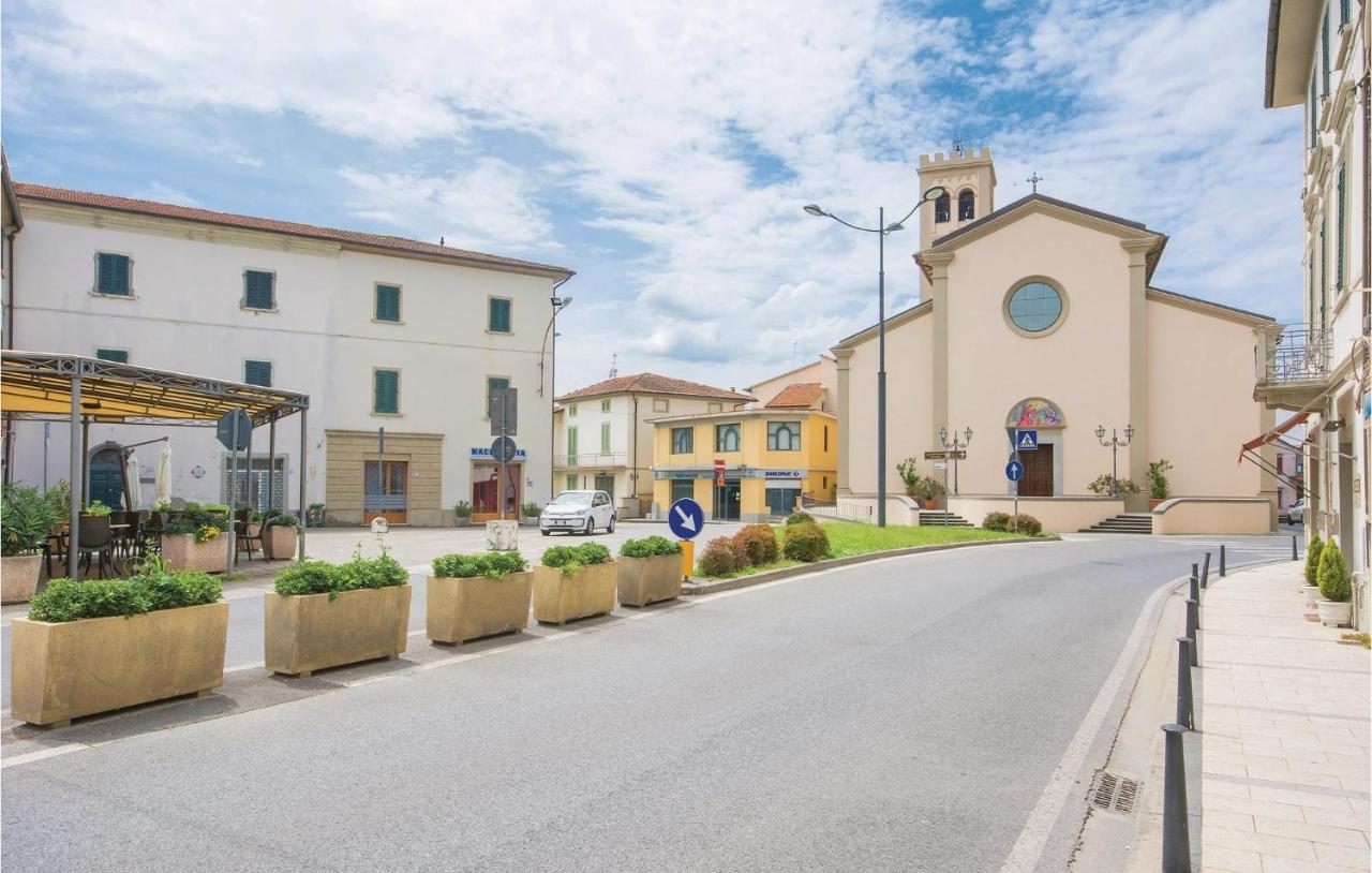 Giro Di Lombardia Apartment Larciano Bagian luar foto